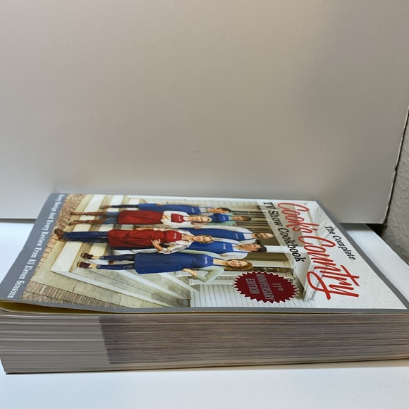 11th Anniversary Edition 2018 The Complete Cook’s Country TV Show Cookbook - Picture 5 of 11